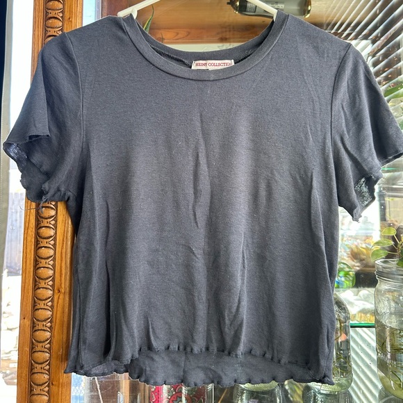 Bundle of clothes I don’t wear anymore , great condition! Message me! <3 - Picture 5 of 16